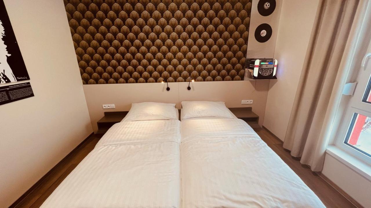 Jukebox Hotel Znojmo Ngoại thất bức ảnh