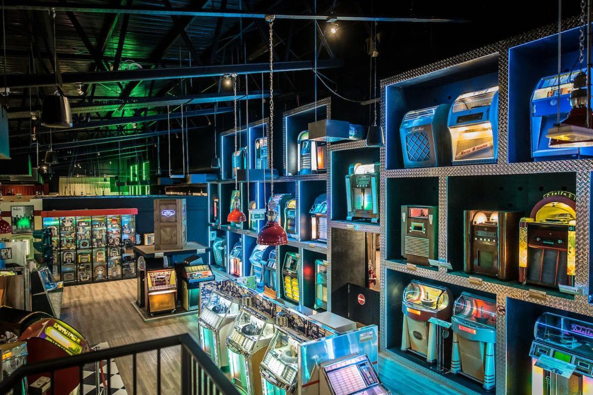 Jukebox Hotel Znojmo Ngoại thất bức ảnh