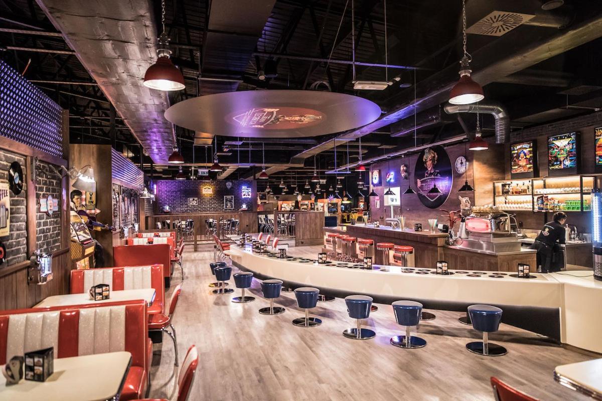 Jukebox Hotel Znojmo Ngoại thất bức ảnh